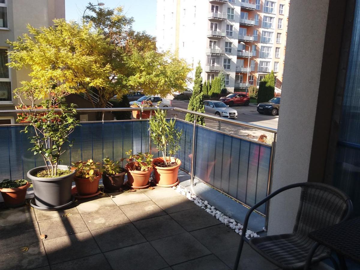 Avantgarden1 .Apartament Lux Brassó Kültér fotó